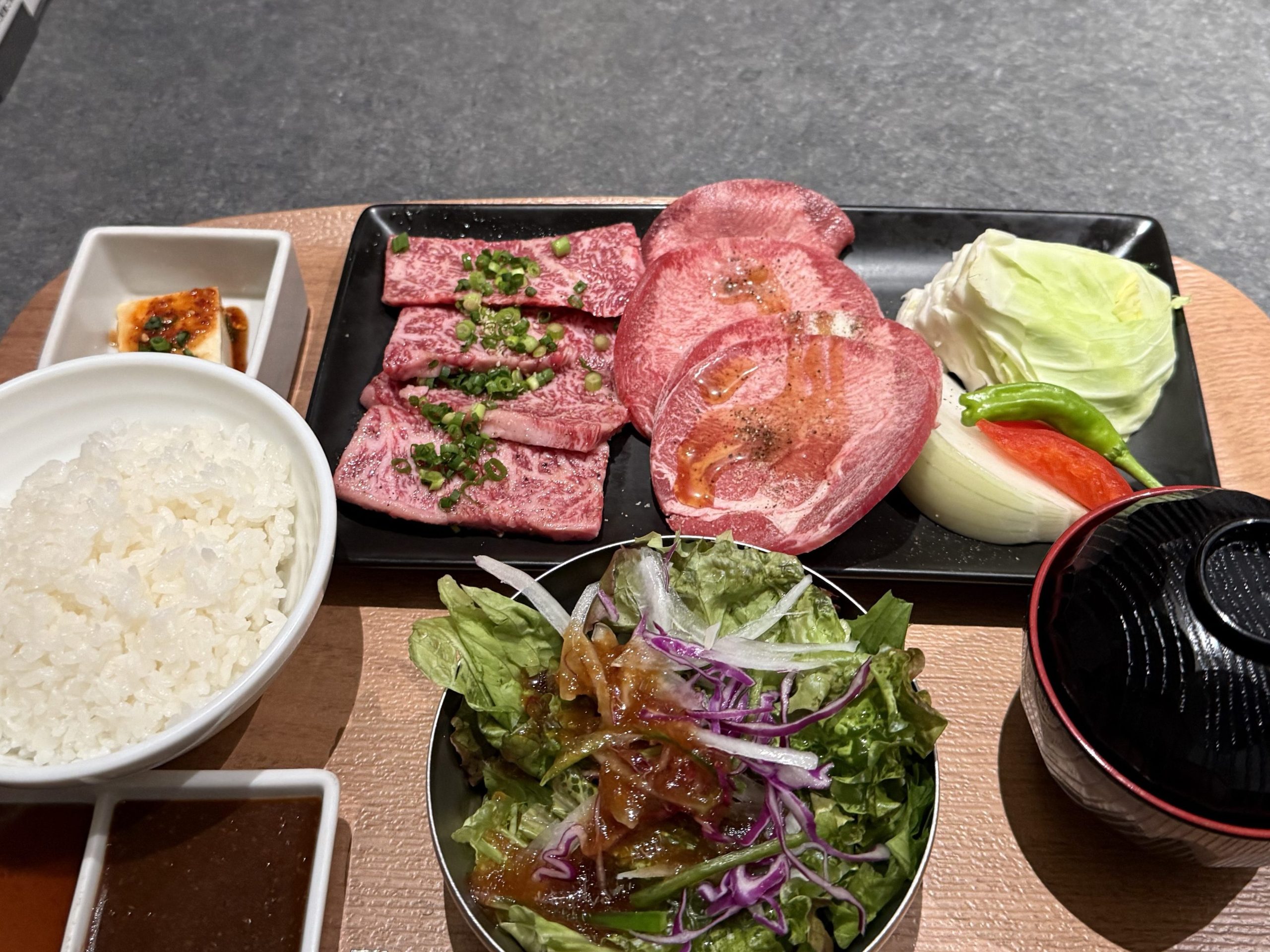 女性社員のランチ会